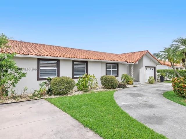 9840 SW 3rd Street, Miami, FL 33174