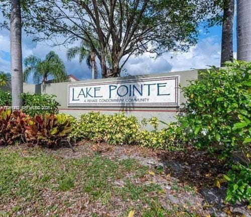 212 Lake Pointe Drive 112