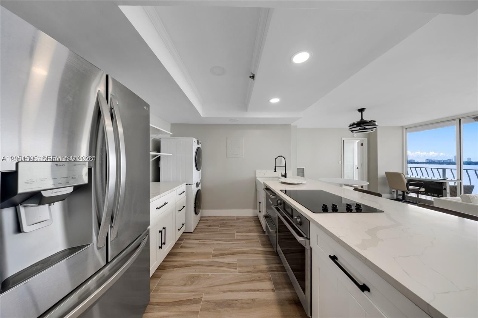 7601 E Treasure Drive 1722 — photo 3