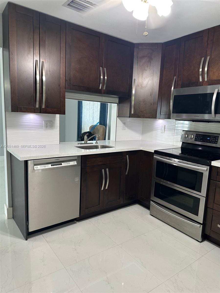 6061 NW 198th Terrace, Miami, FL 33015 photo 29