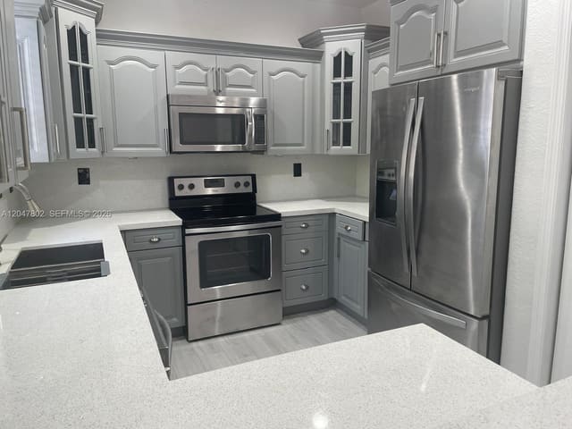 10813 NW 51st Lane 10813, Doral, FL 33178