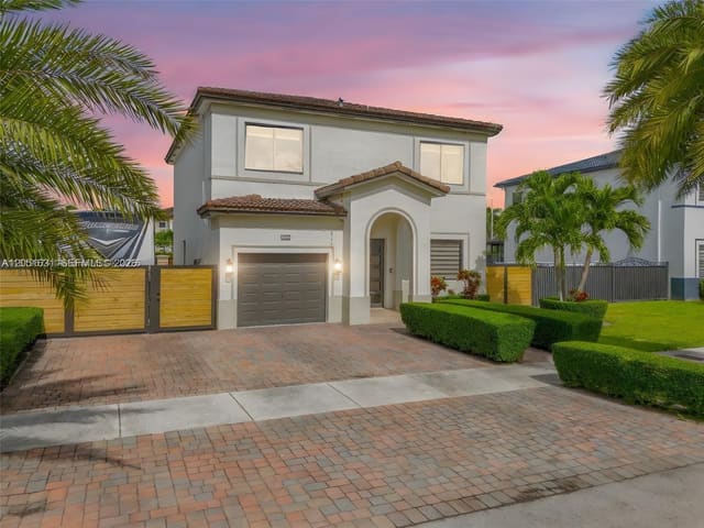 27260 SW 136th Path, Homestead, FL 33032