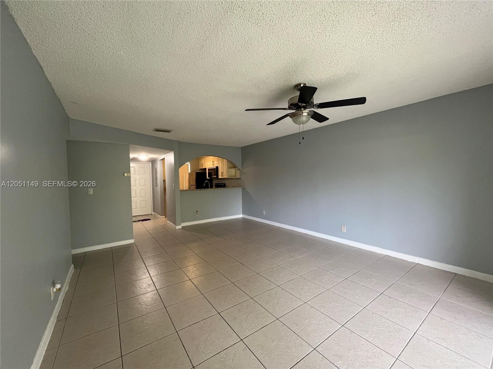 2740 Forest Hills Boulevard 202 — photo 3