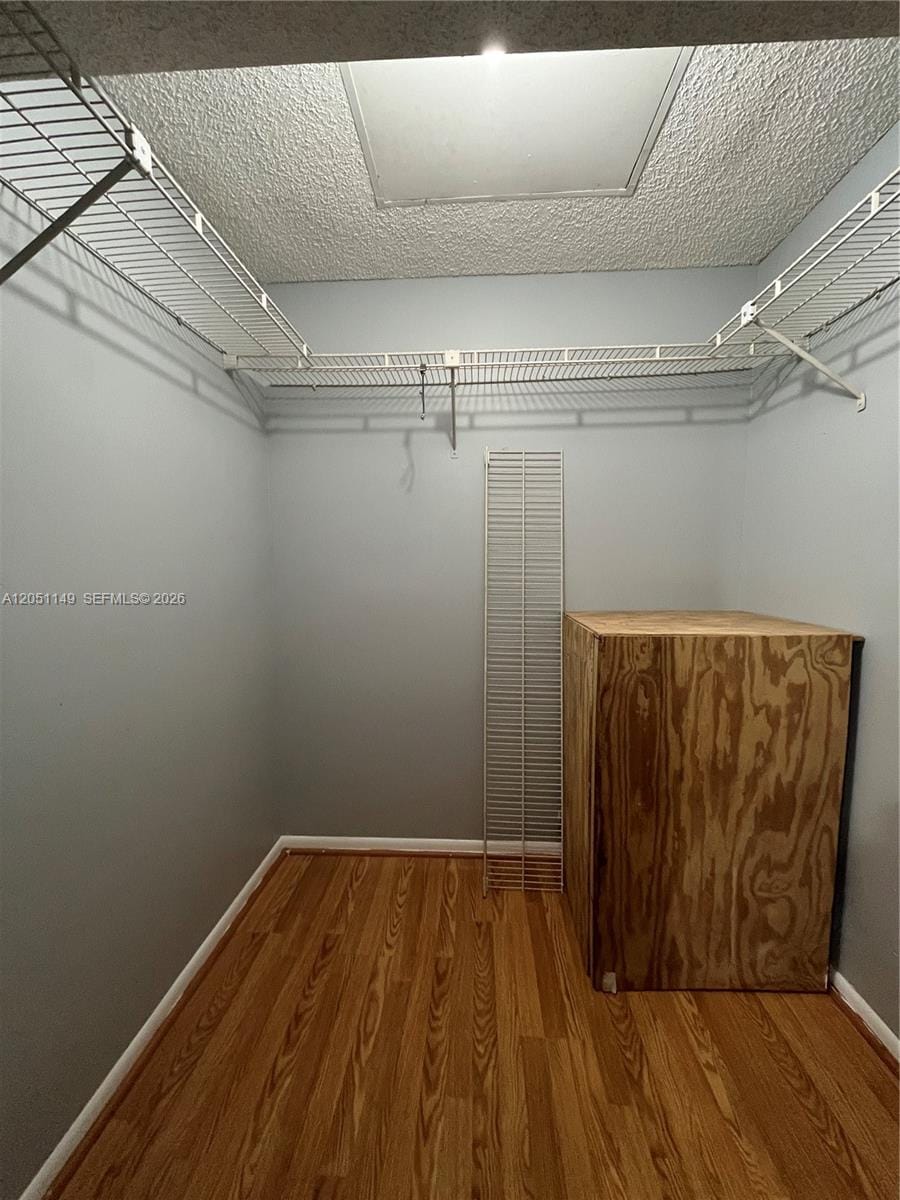 2740 Forest Hills Boulevard 202 — photo 8
