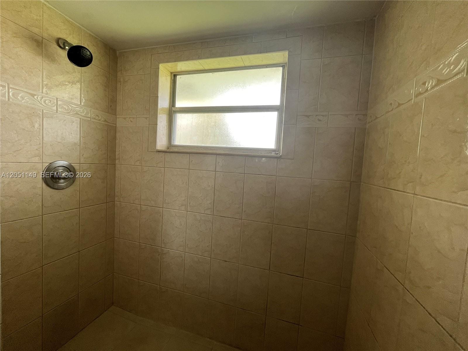 2740 Forest Hills Boulevard 202 — photo 9