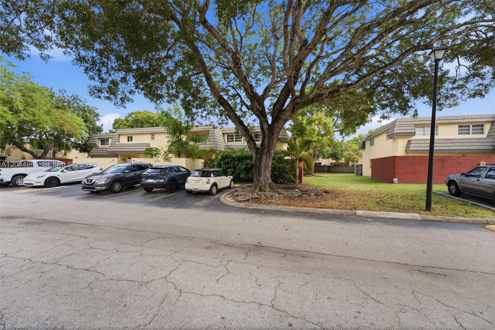 8489 SW 137th Avenue 8489 — photo 2