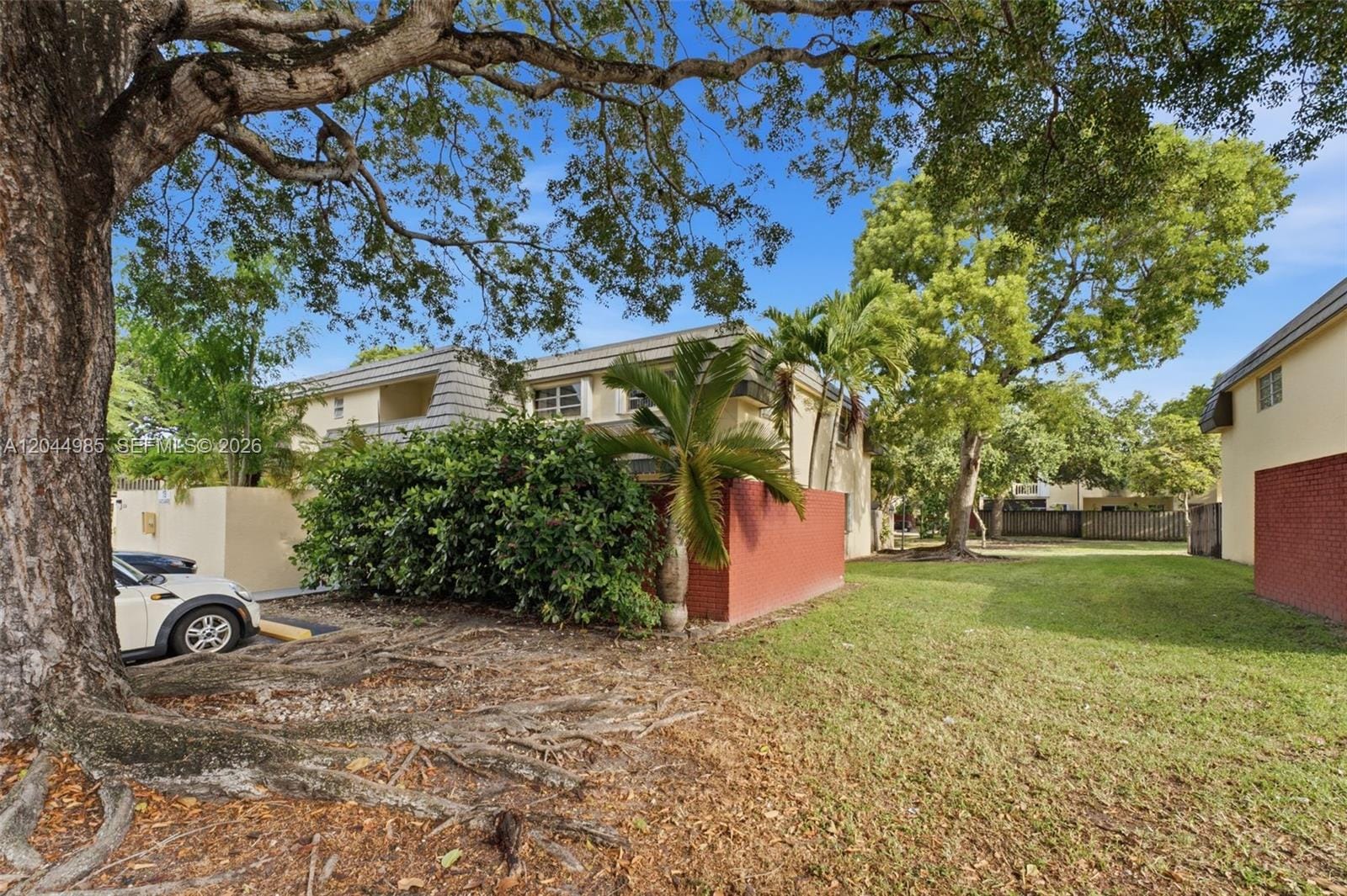 8489 SW 137th Avenue 8489 — photo 5