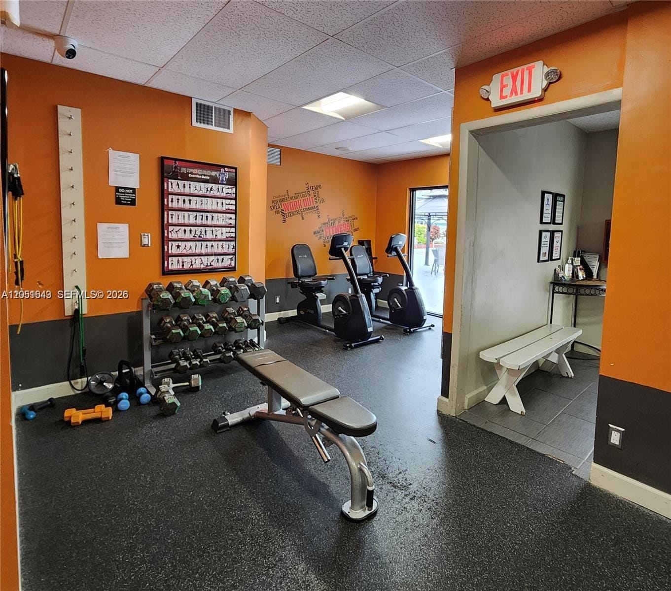 950 Hillcrest Drive 102, Hollywood, FL 33021 photo 18