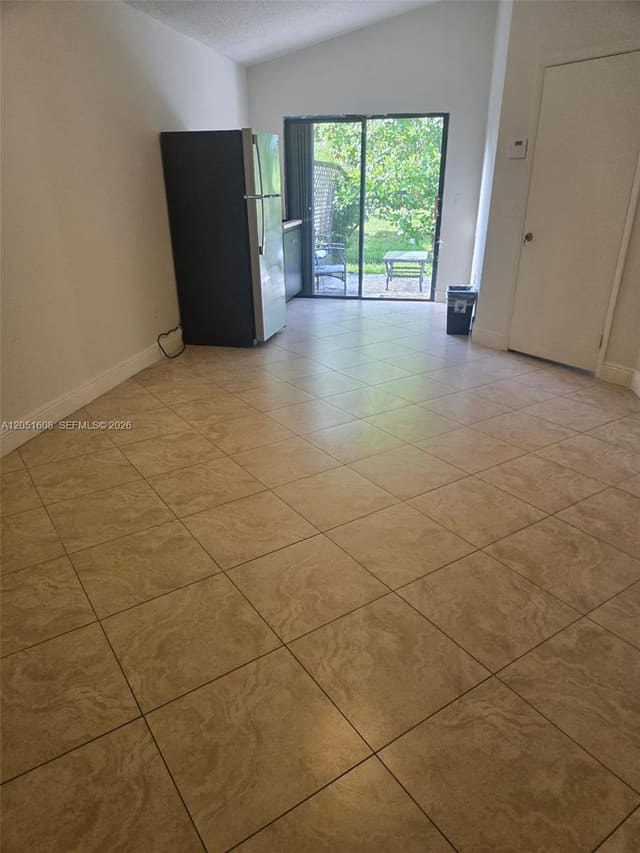 818 E Palm Run Drive 0, North Lauderdale, FL 33068