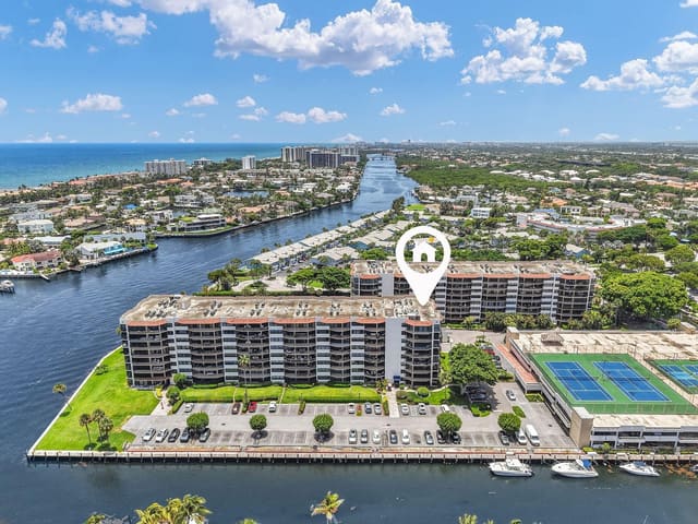 899 Jeffery Street 301, Boca Raton, FL 33487