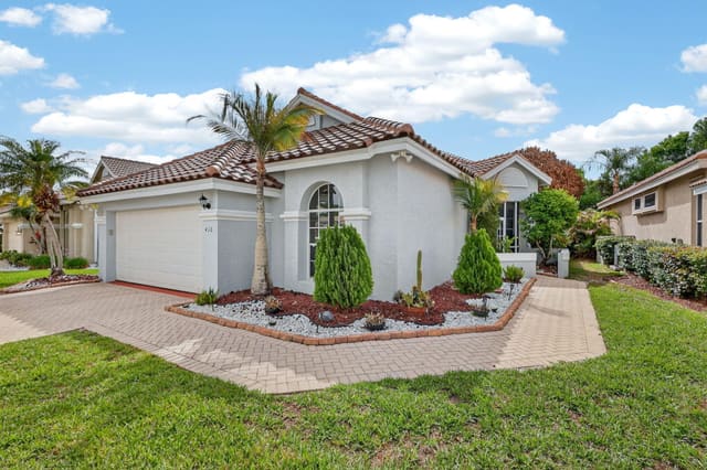 416 SW Horseshoe Bay, Port St. Lucie, FL 34986