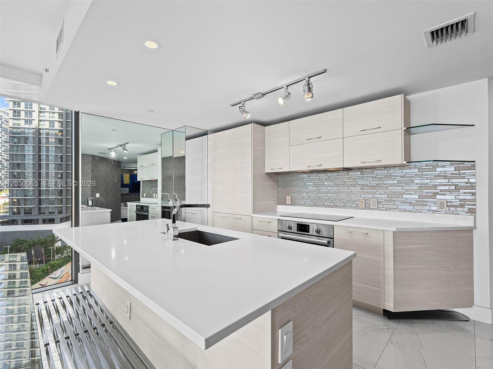 650 NE 32nd Street 1201 — photo 7