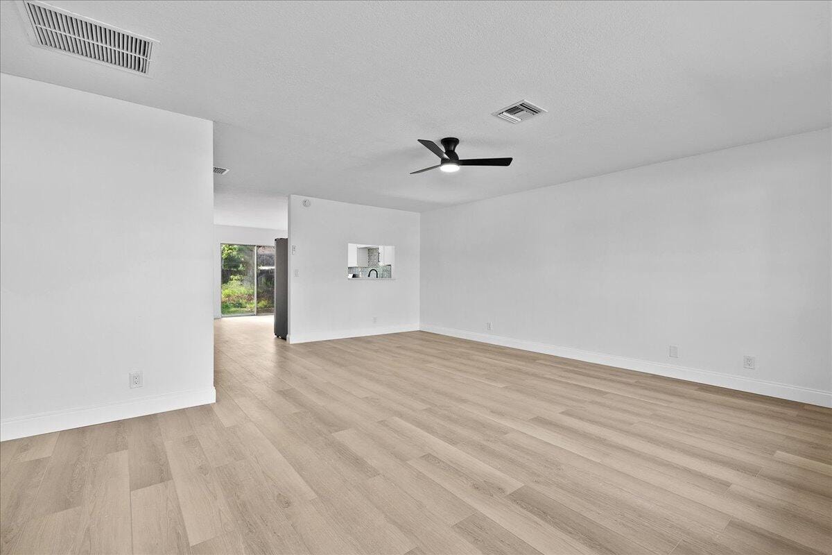 7406 Willow Spring Circle N, Boynton Beach, FL 33436 photo 1
