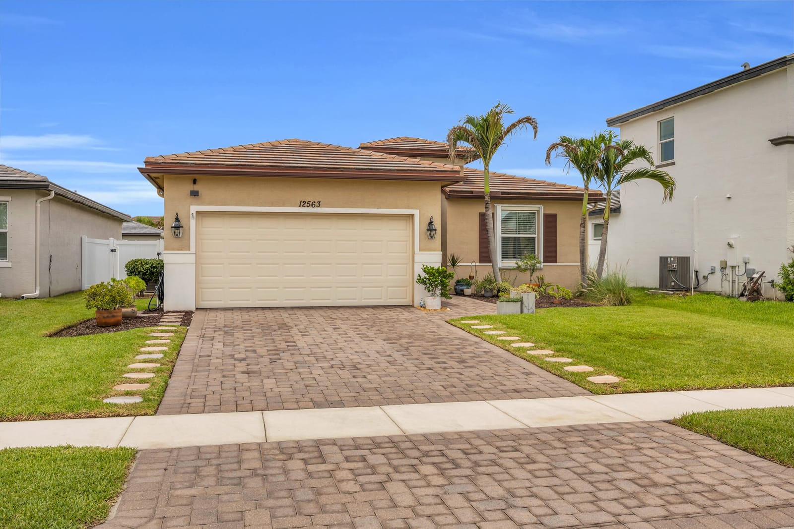 12563 NW Toblin Lane, Port St. Lucie, FL 34987 photo 2