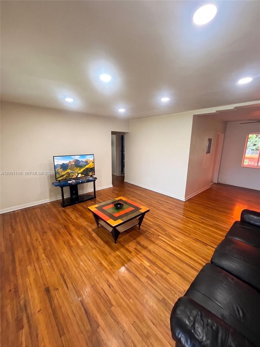 14965 S River Drive — photo 5