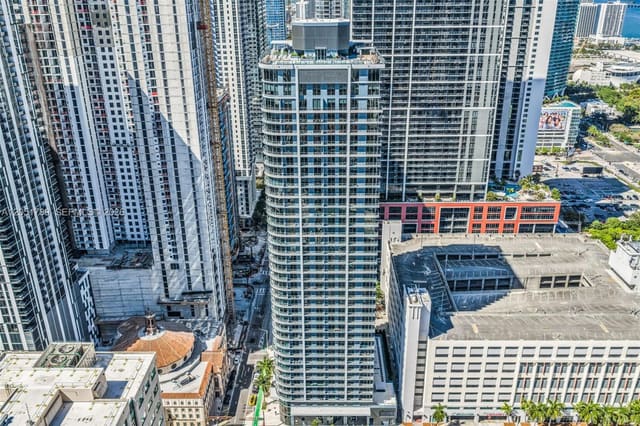 121 NE 5th Street 304, 501 First Residences, Miami, FL