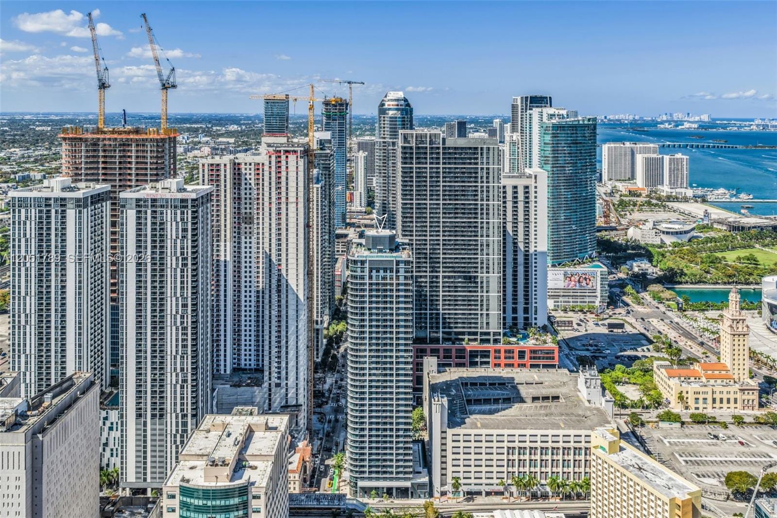 121 NE 5th Street 304, Miami, FL 33132 photo 2