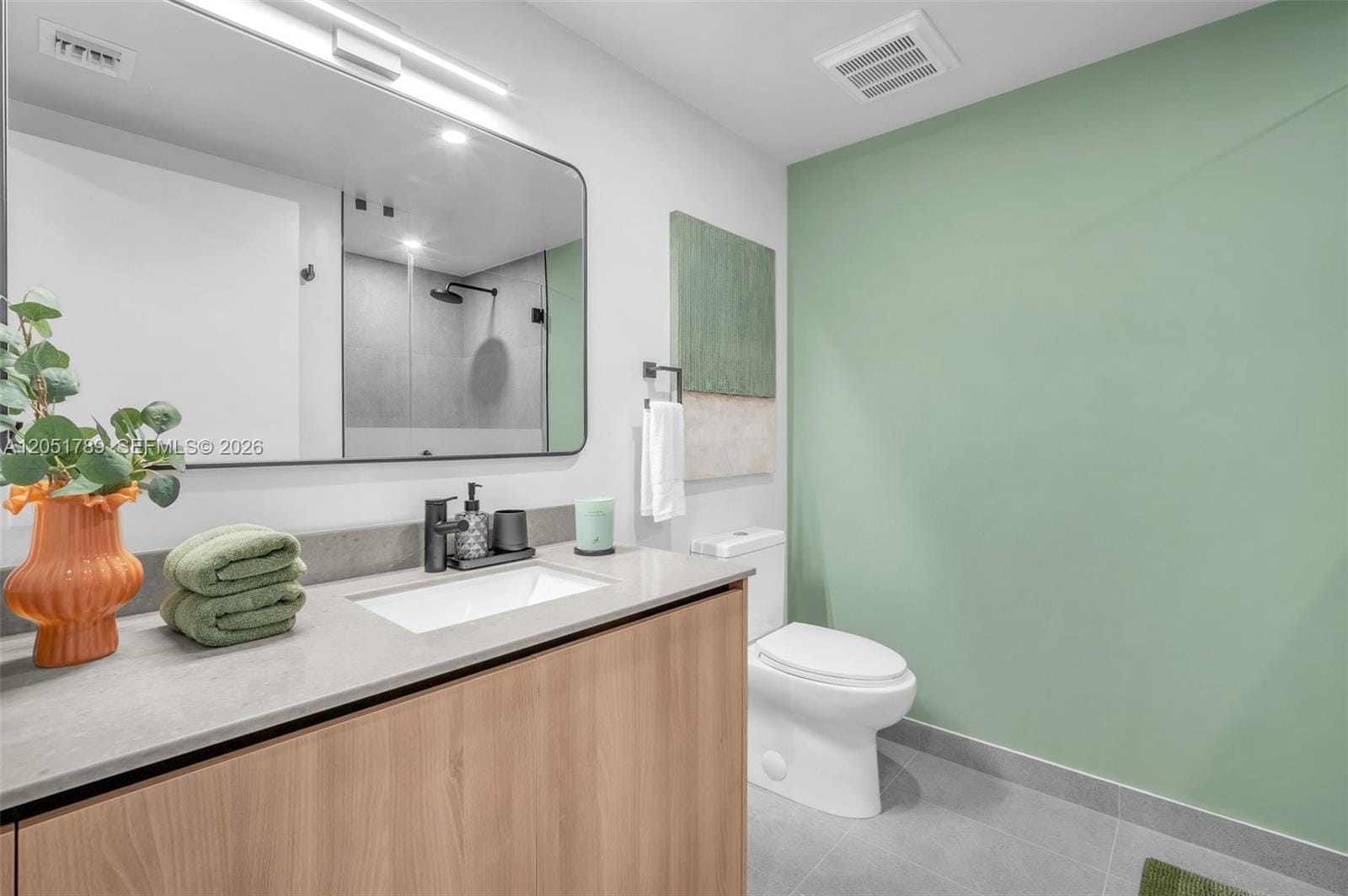 121 NE 5th Street 304, Miami, FL 33132 photo 19