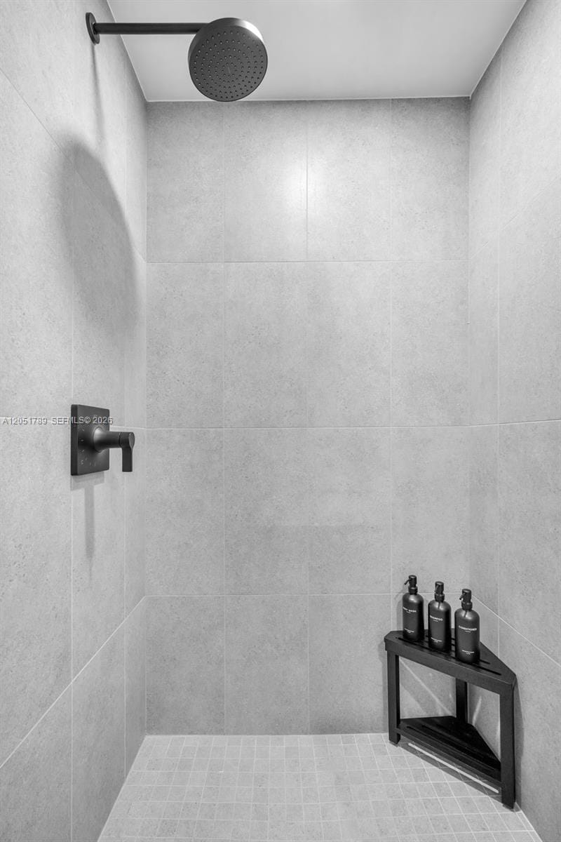 121 NE 5th Street 304, Miami, FL 33132 photo 23