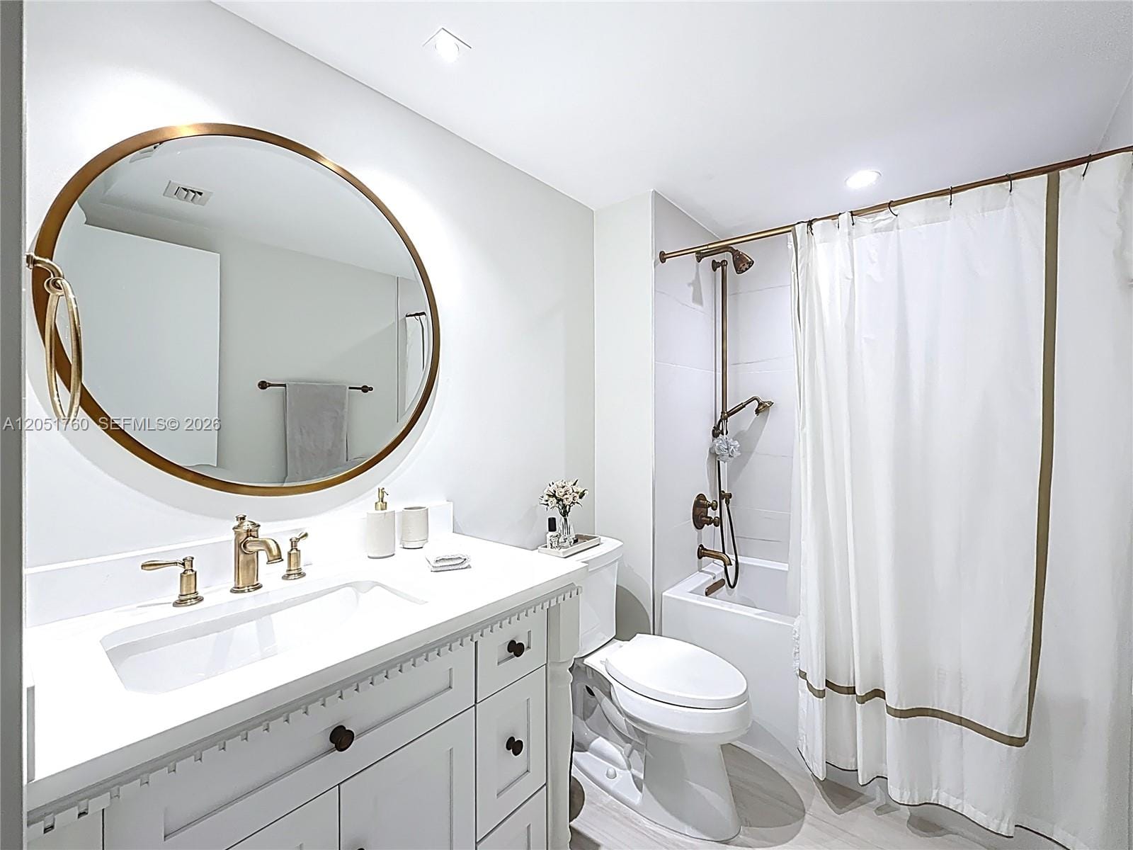 445 Grand Bay Drive 418, Key Biscayne, FL 33149 photo 21