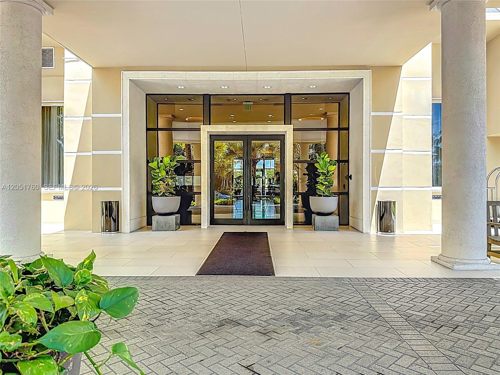 445 Grand Bay Drive 418, Key Biscayne, FL 33149 photo 25