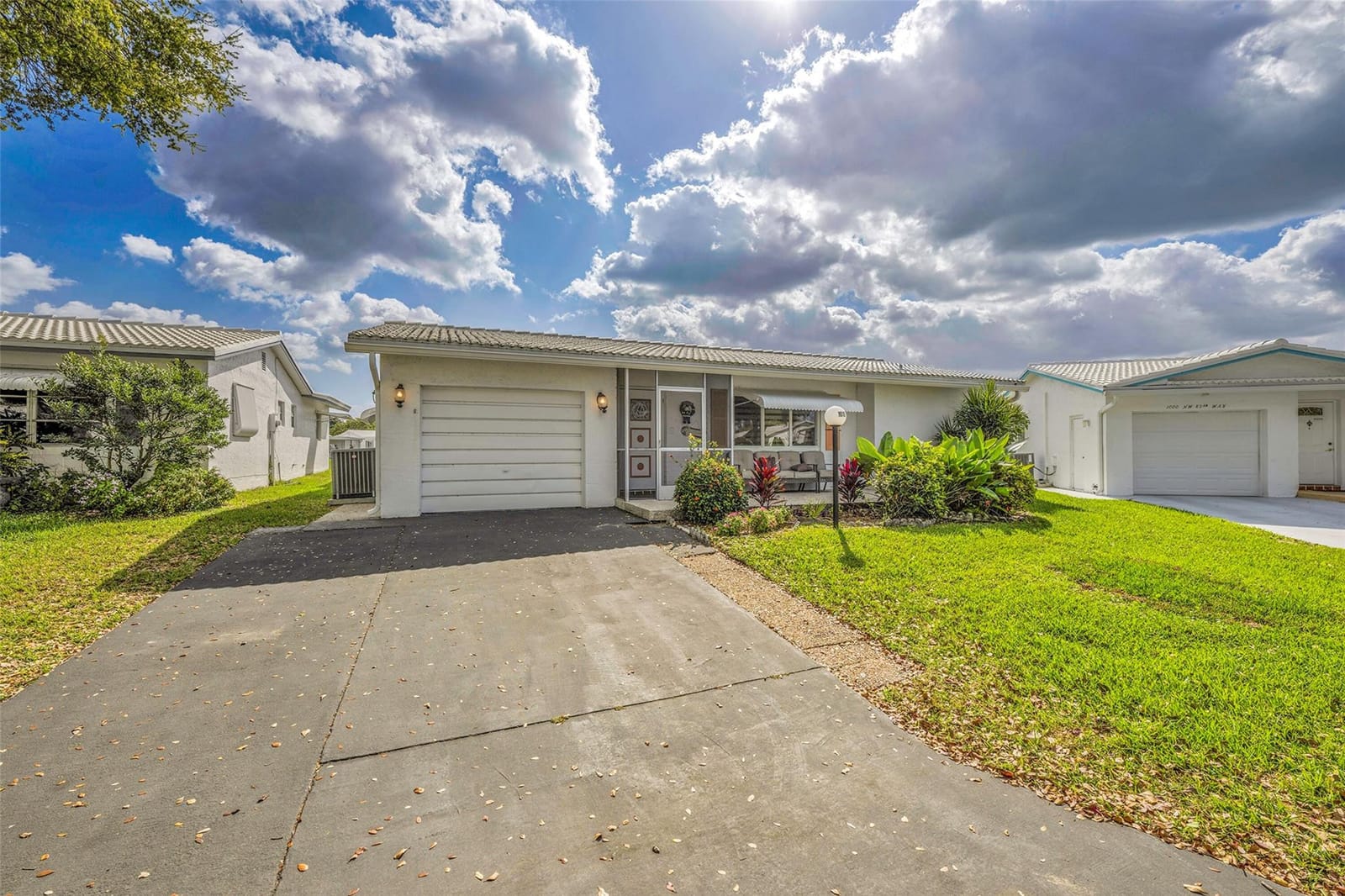 1010 NW 89th Way, Plantation, FL 33322