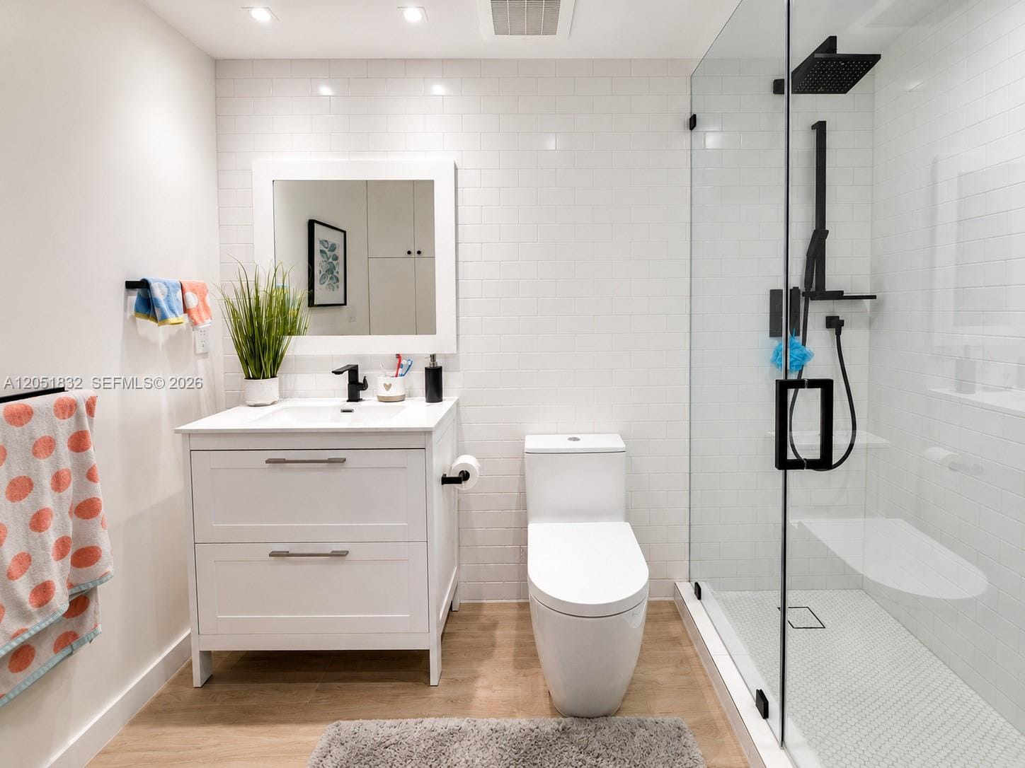 6580 Indian Creek Drive 505 — photo 12