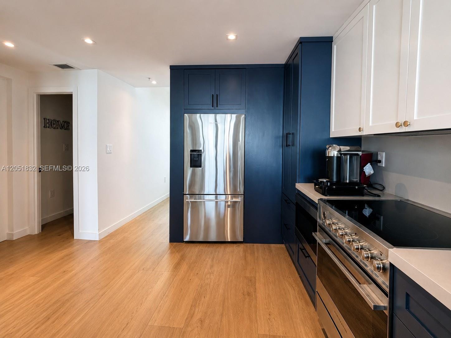 6580 Indian Creek Drive 505 — photo 3