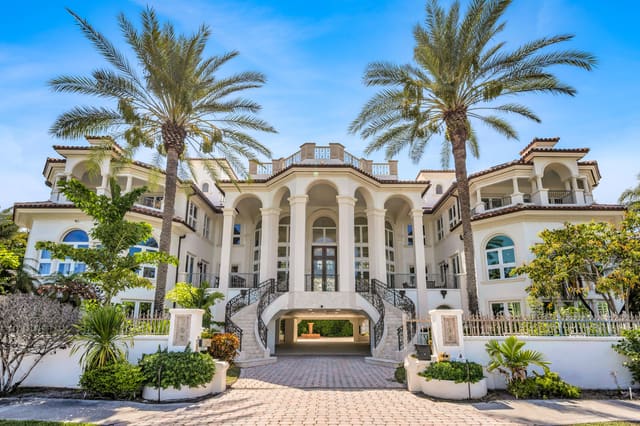 709 Idlewyld Drive, Fort Lauderdale, FL 33301