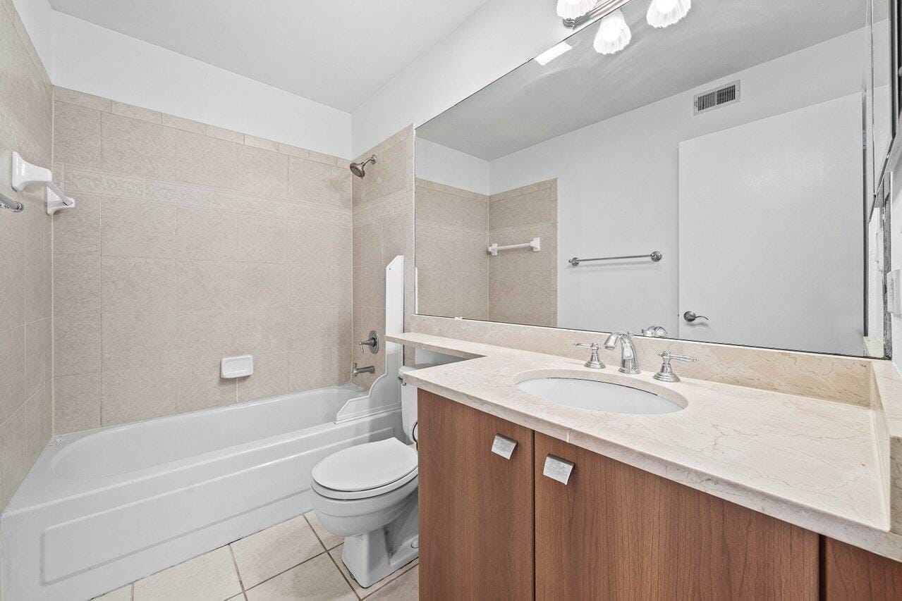 1345 Crystal Way B — photo 12