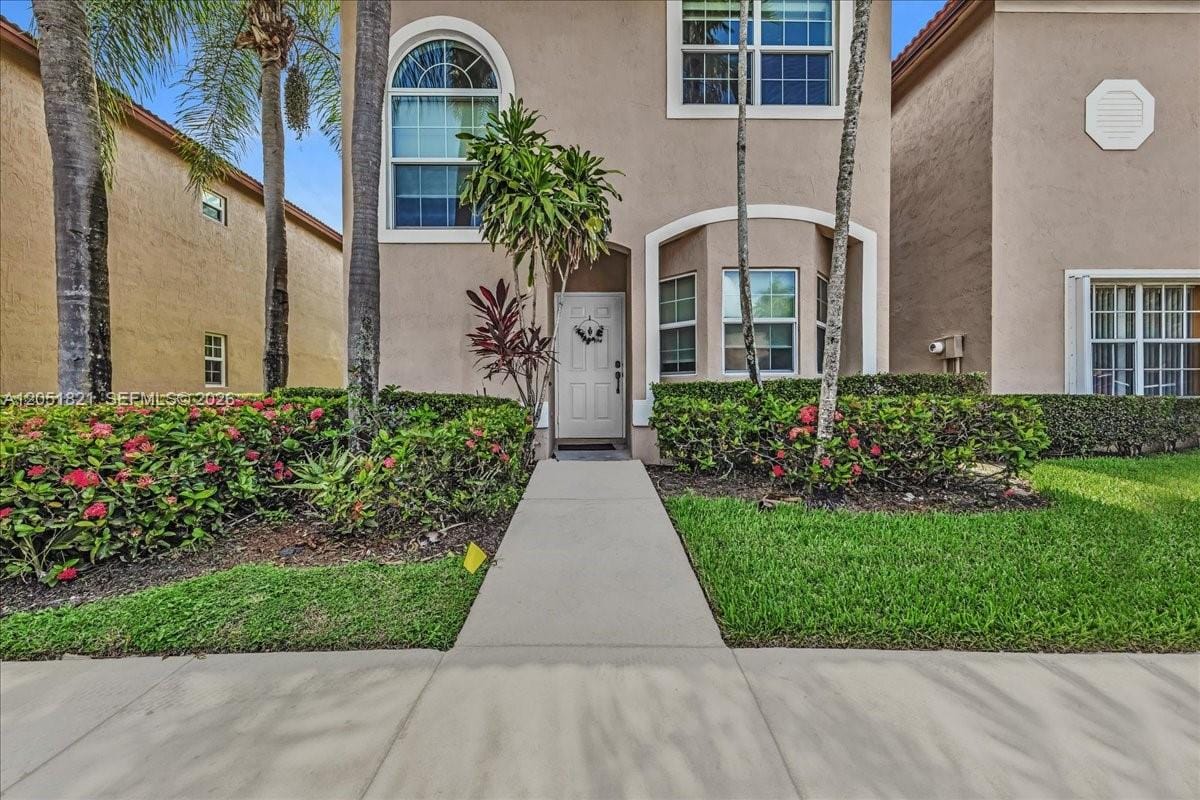 16138 Emerald Cove Road, Weston, FL 33331