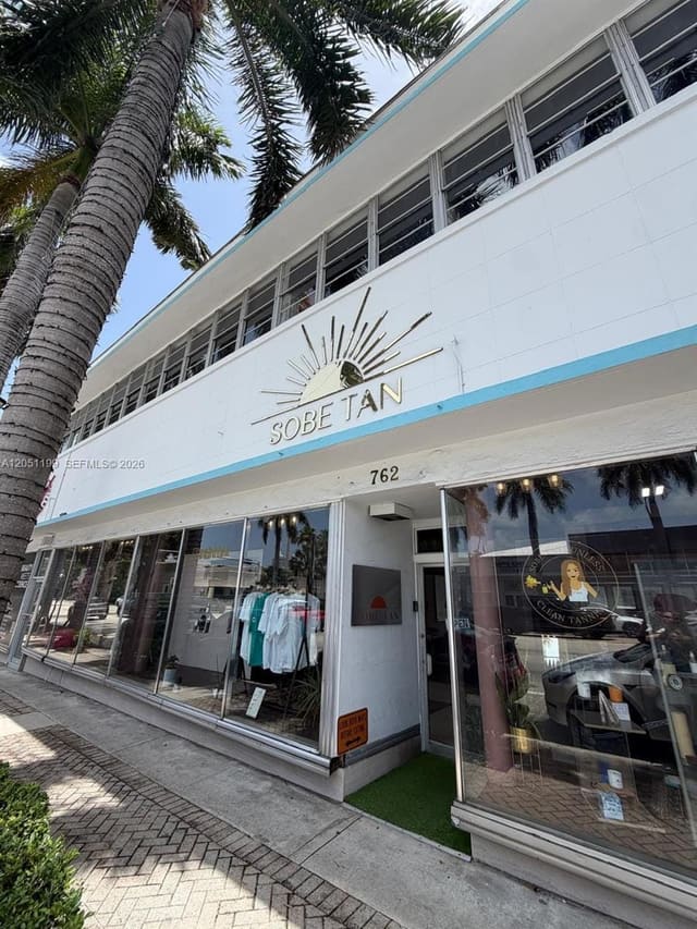 762 W 41st Street, Miami Beach, FL 33140