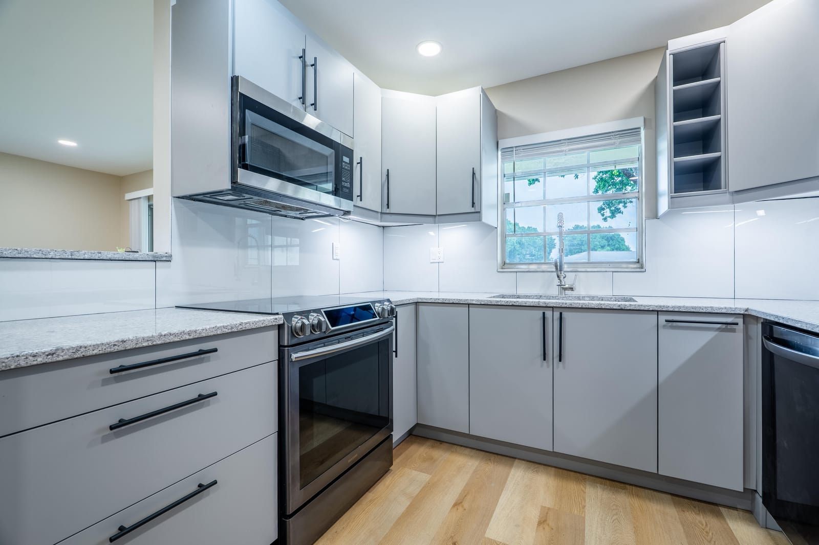 14339 Canalview Drive D — photo 4