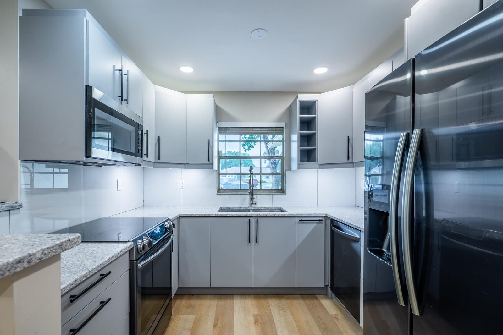 14339 Canalview Drive D — photo 5