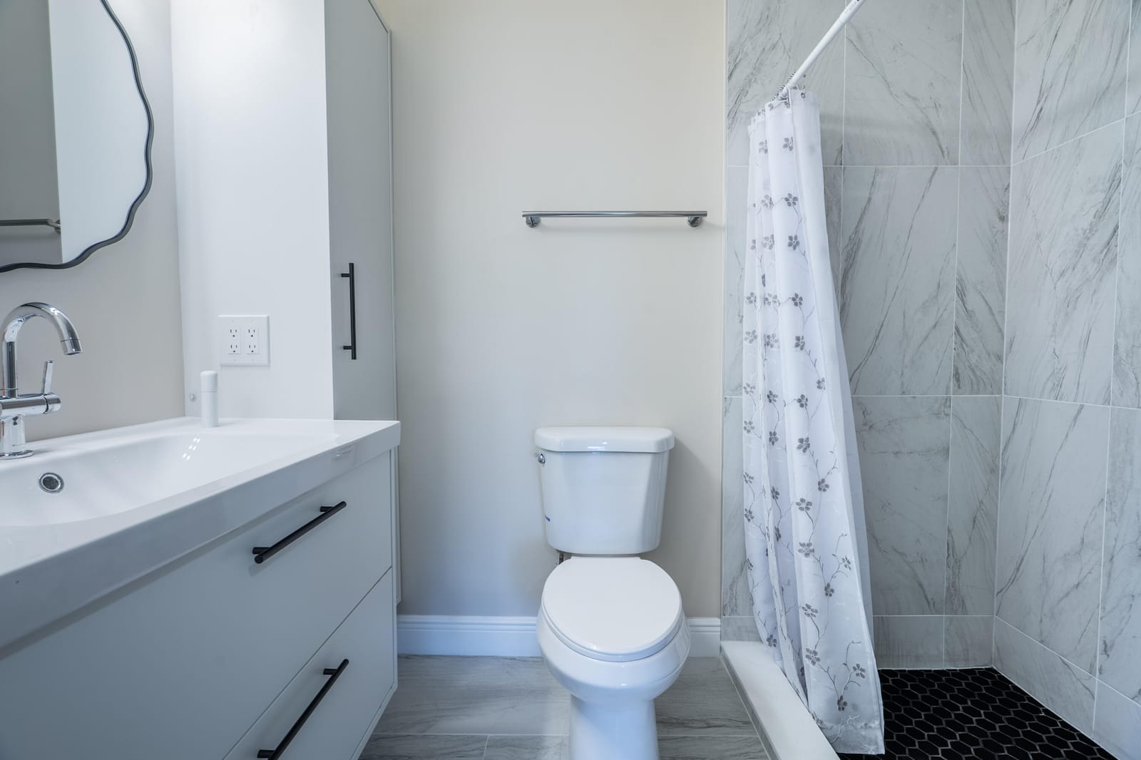 14339 Canalview Drive D — photo 9