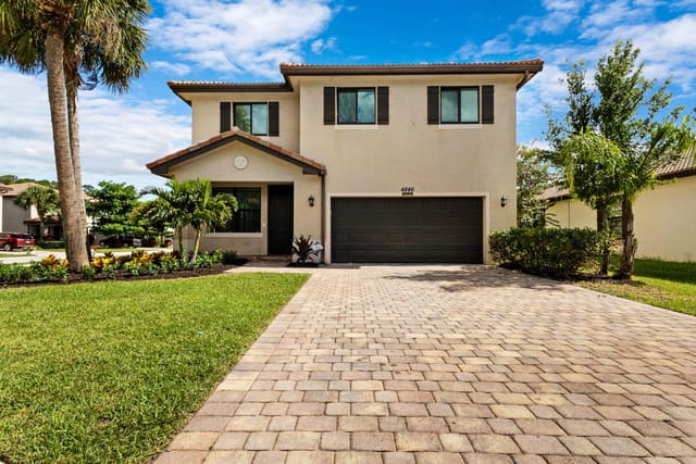 4846 Pond Pine Way, Harvest Pines, Greenacres, FL
