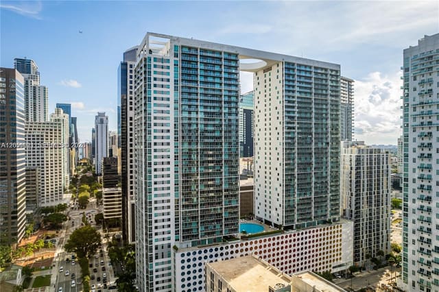 55 SE 6th Street 2001, Miami, FL 33131