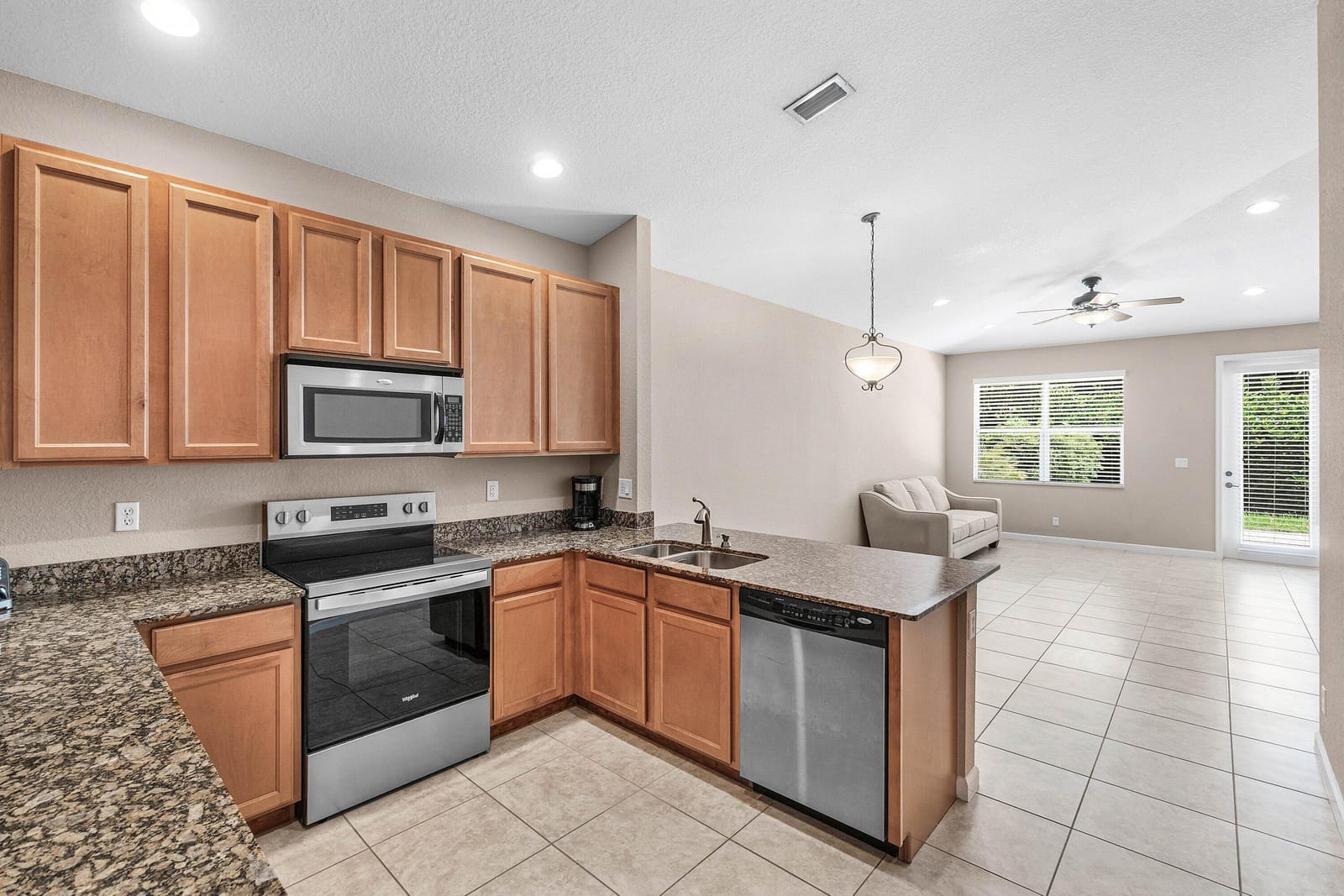4250 Key Lime Boulevard — photo 2