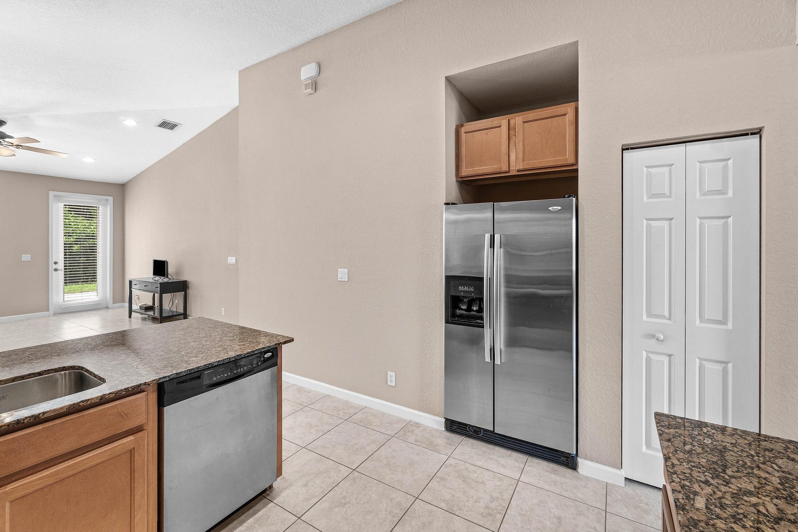 4250 Key Lime Boulevard — photo 3