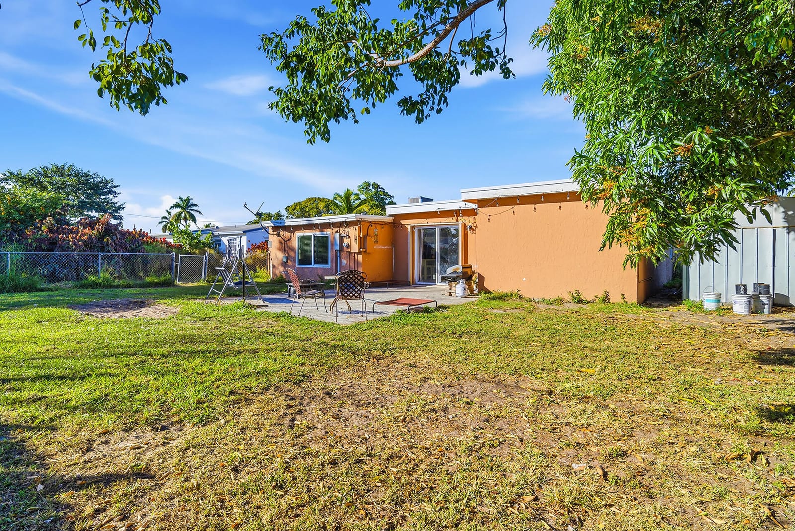333 Mid Pines Road, Palm Springs, FL 33461 photo 26