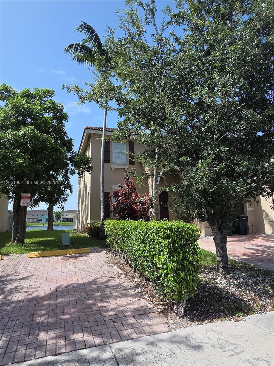 15255 SW 9 Way 15255 — photo 3