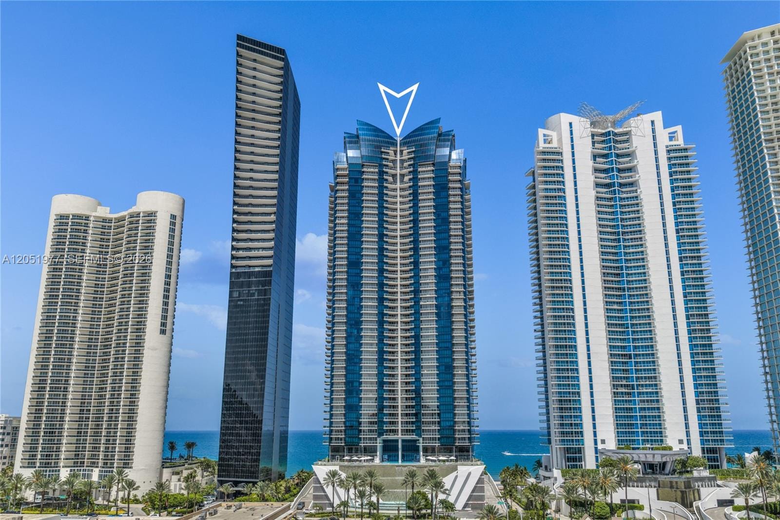 17121 Collins Avenue 4205