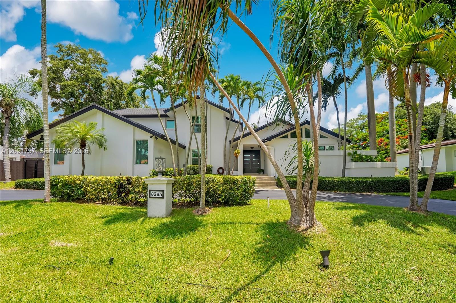 8265 SW 176th Terrace, Palmetto Bay, FL 33157