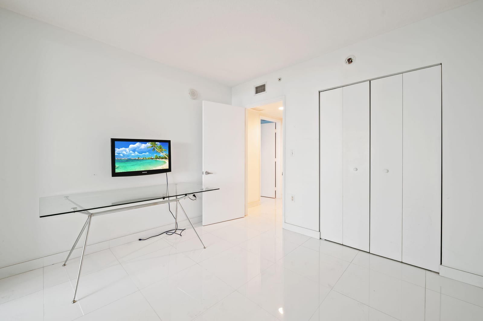 200 Sunny Isles Boulevard 2-806, Sunny Isles Beach, FL 33160 photo 24