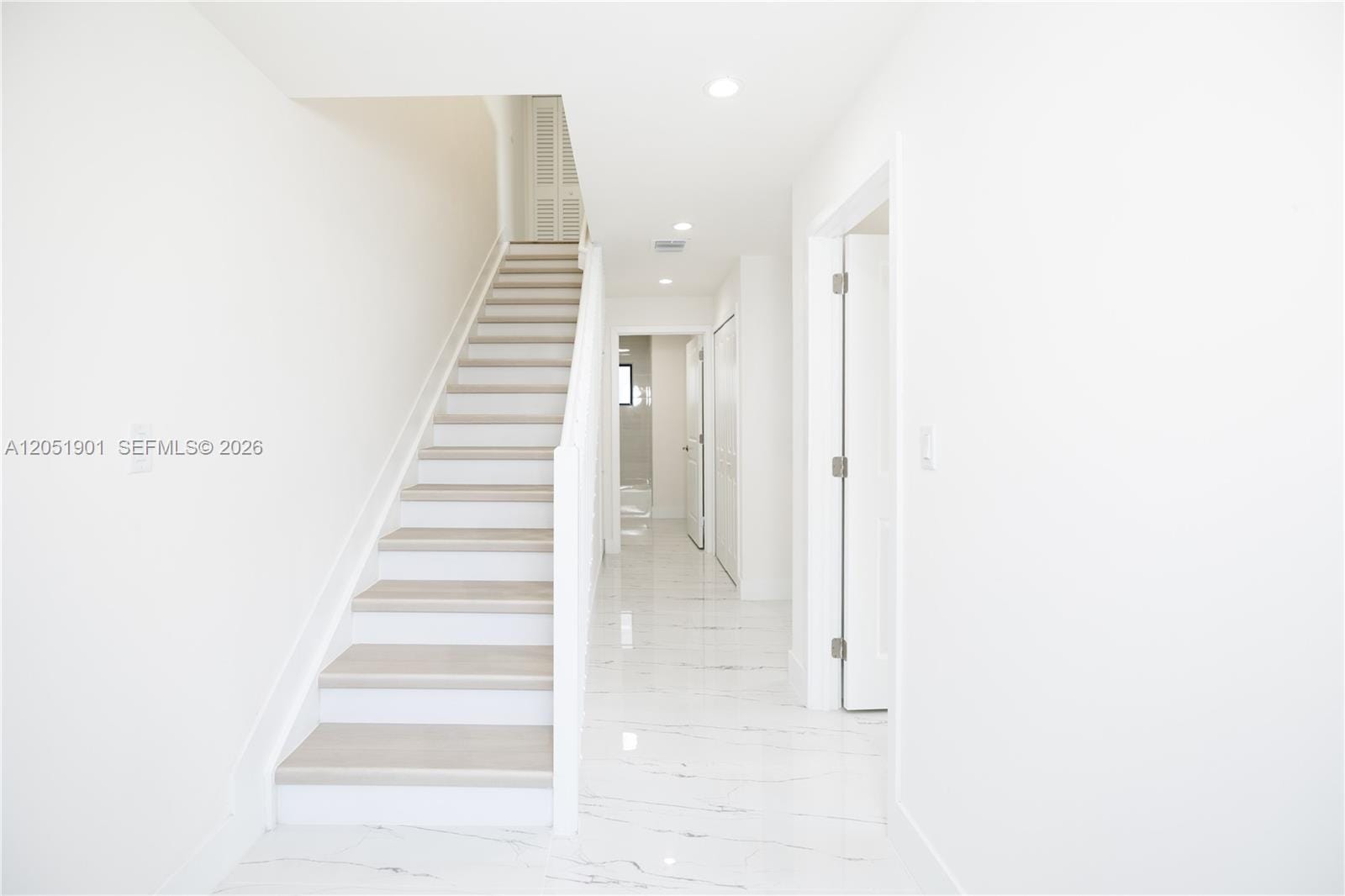 2323 NW 55th Terrace — photo 11