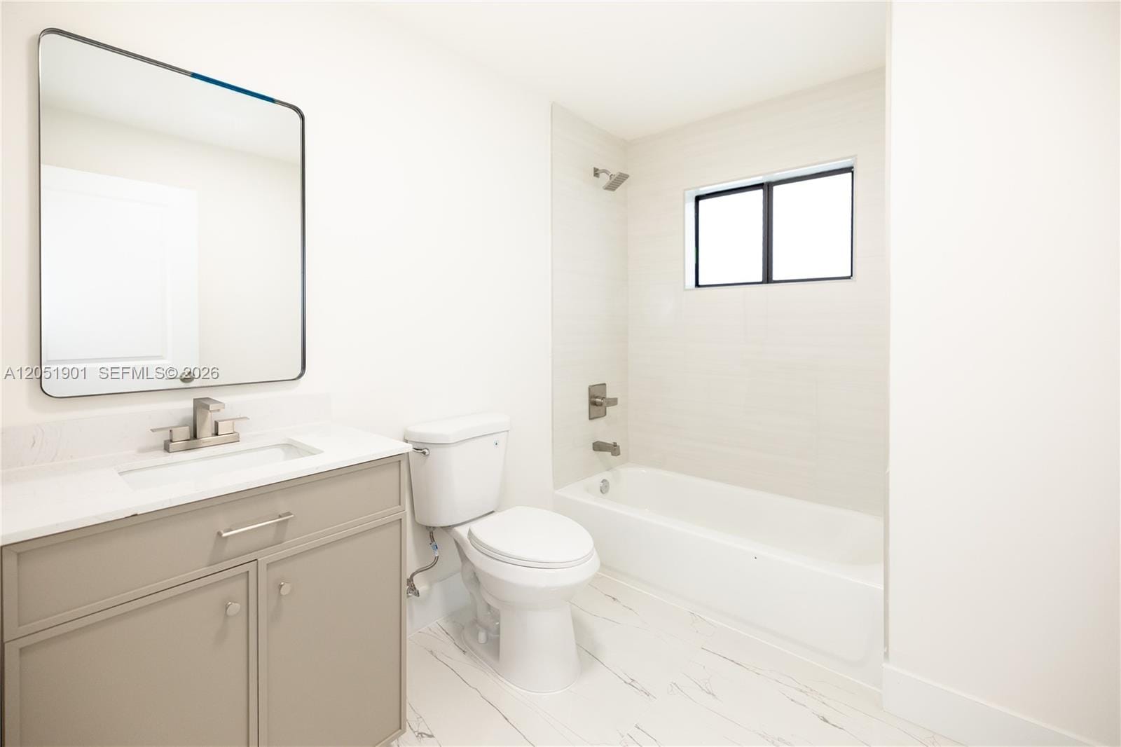 2323 NW 55th Terrace — photo 8