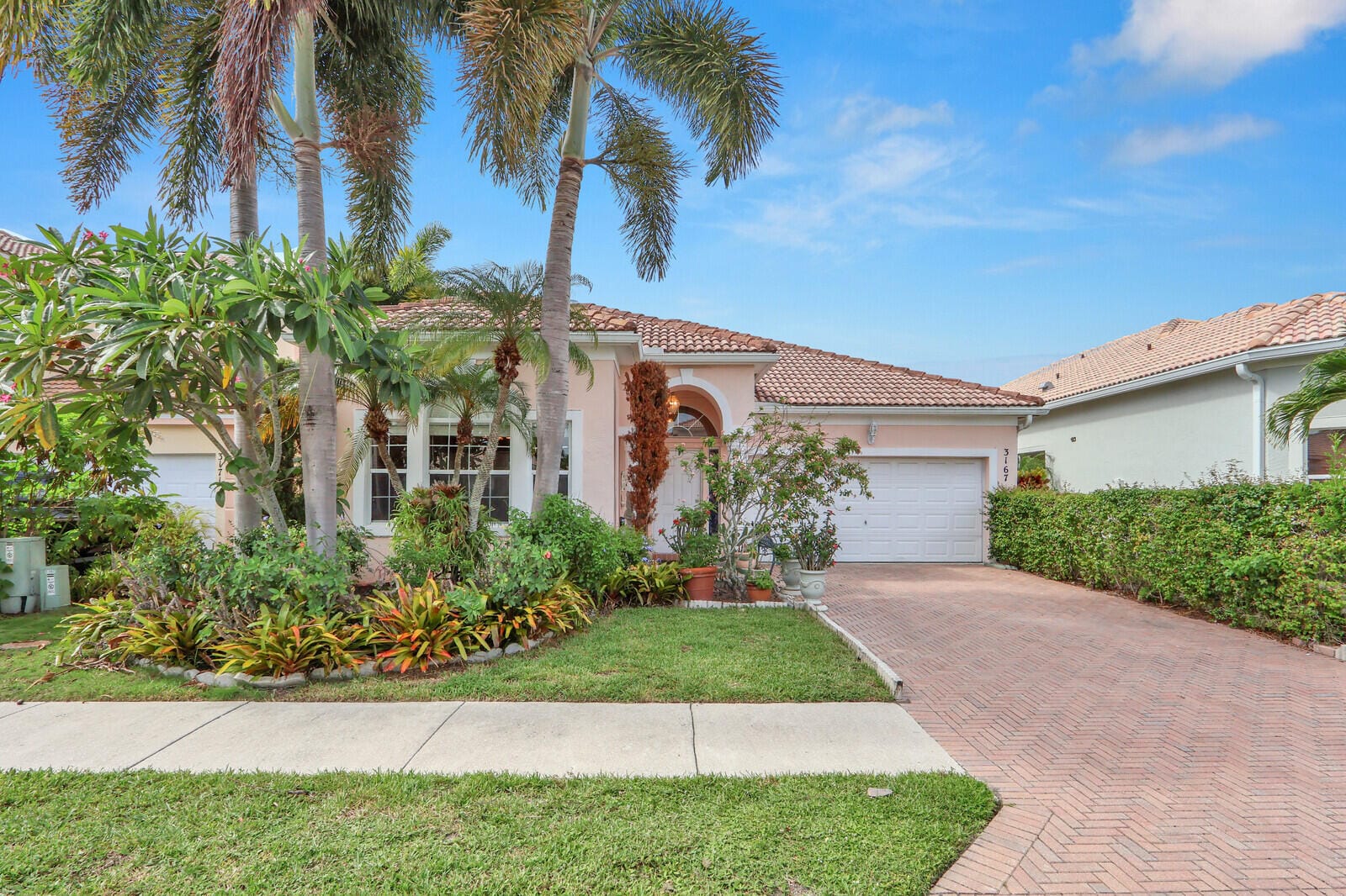 Pending home at 3167 El Camino, West Palm Beach, FL 33409