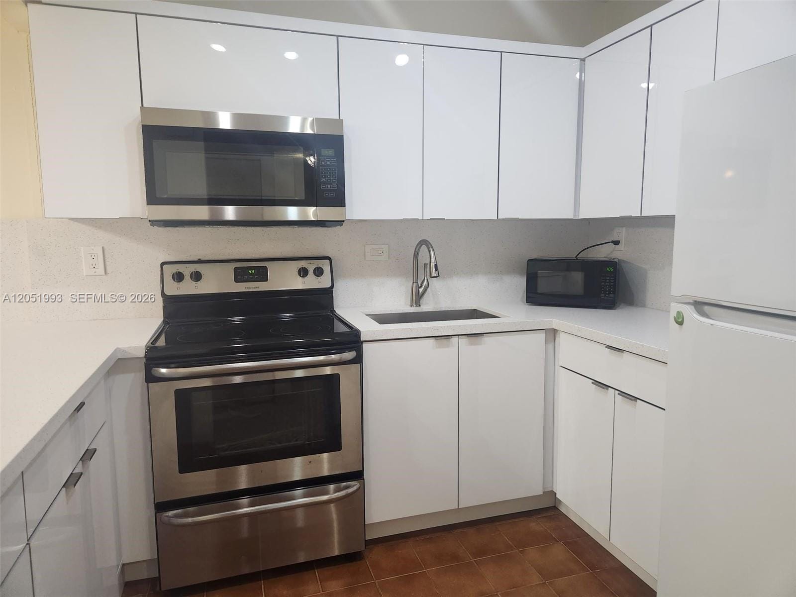 8990 SW 24th Street 228 — photo 5