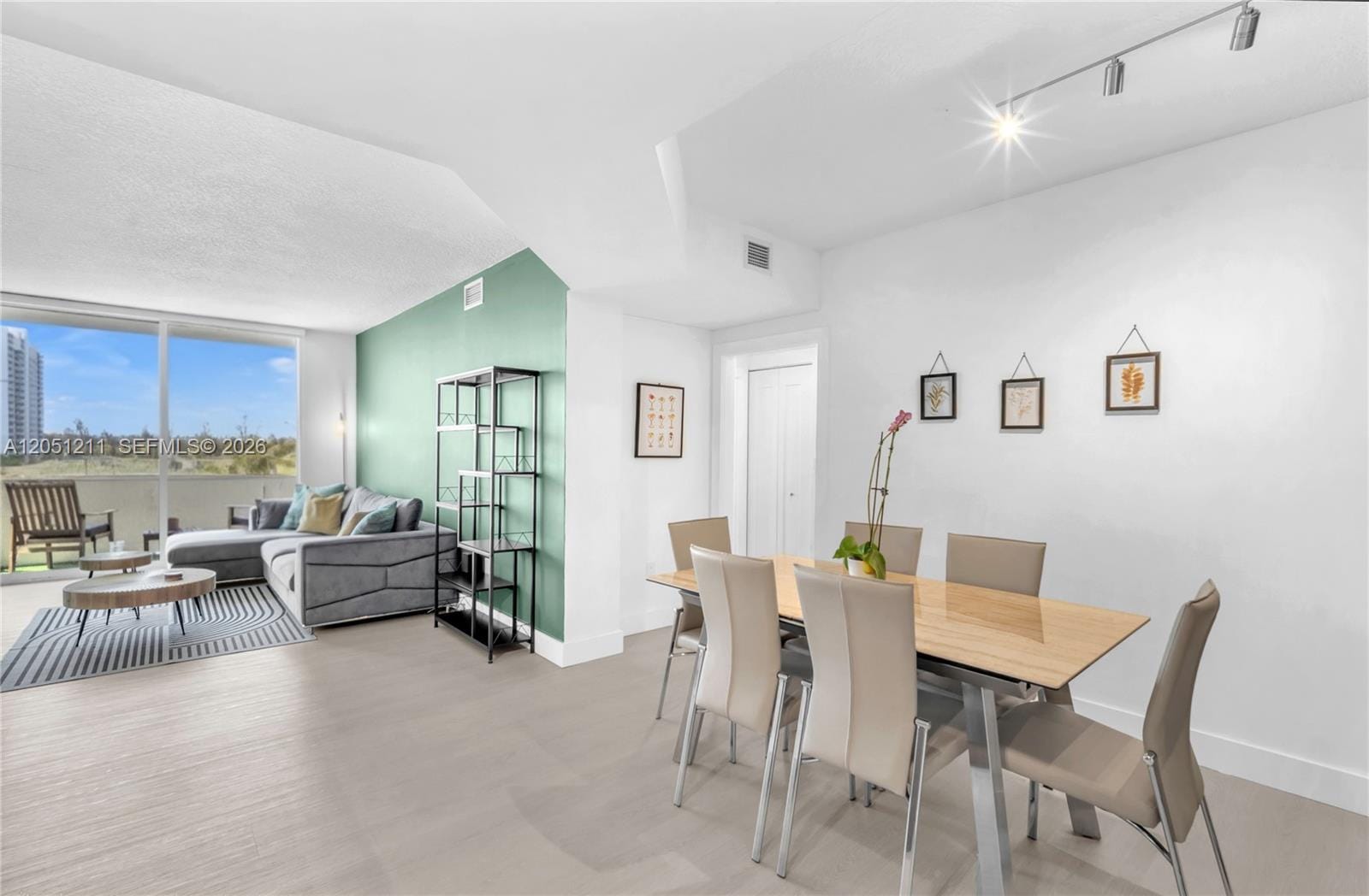 18800 NE 29th Avenue 517 (Fully Renovated), Aventura, FL 33180 photo 26