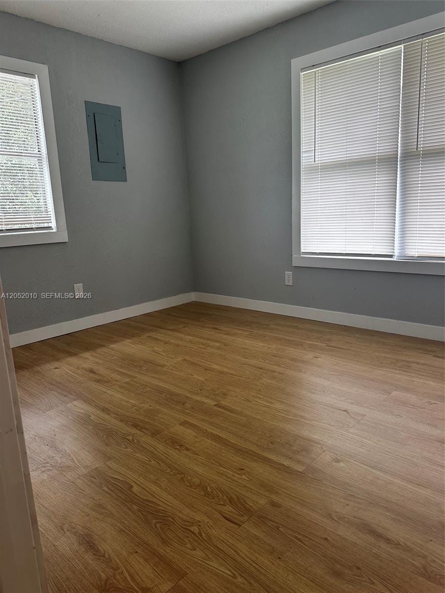 450 N Isora — photo 11